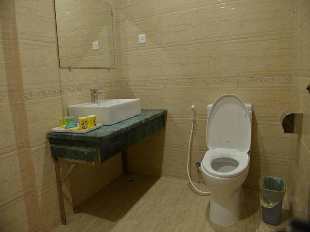 Hotel Myitkyinā מראה חיצוני תמונה