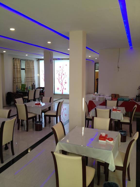 Hotel Myitkyinā מראה חיצוני תמונה